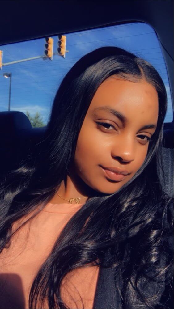 Silky Straight 13x4 Transparent Lace Frontal Wig Wholesale,100% Unprocessed Virgin Human Hair